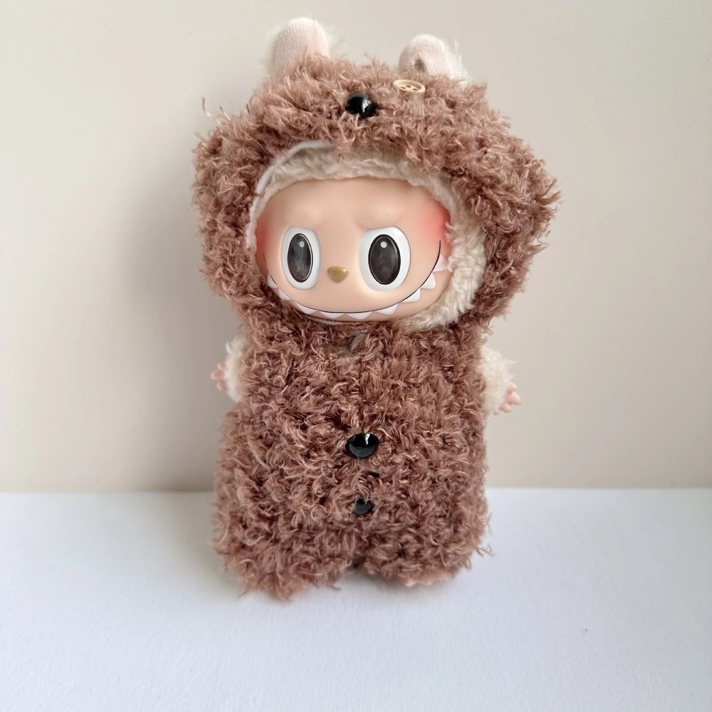 LABUBU 服のみ ( 人形なし )