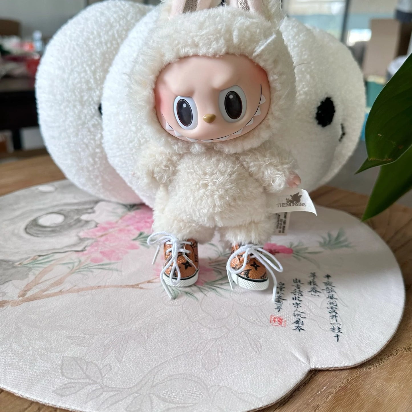 {SHOES} labubu 靴のみ ( 人形なし )