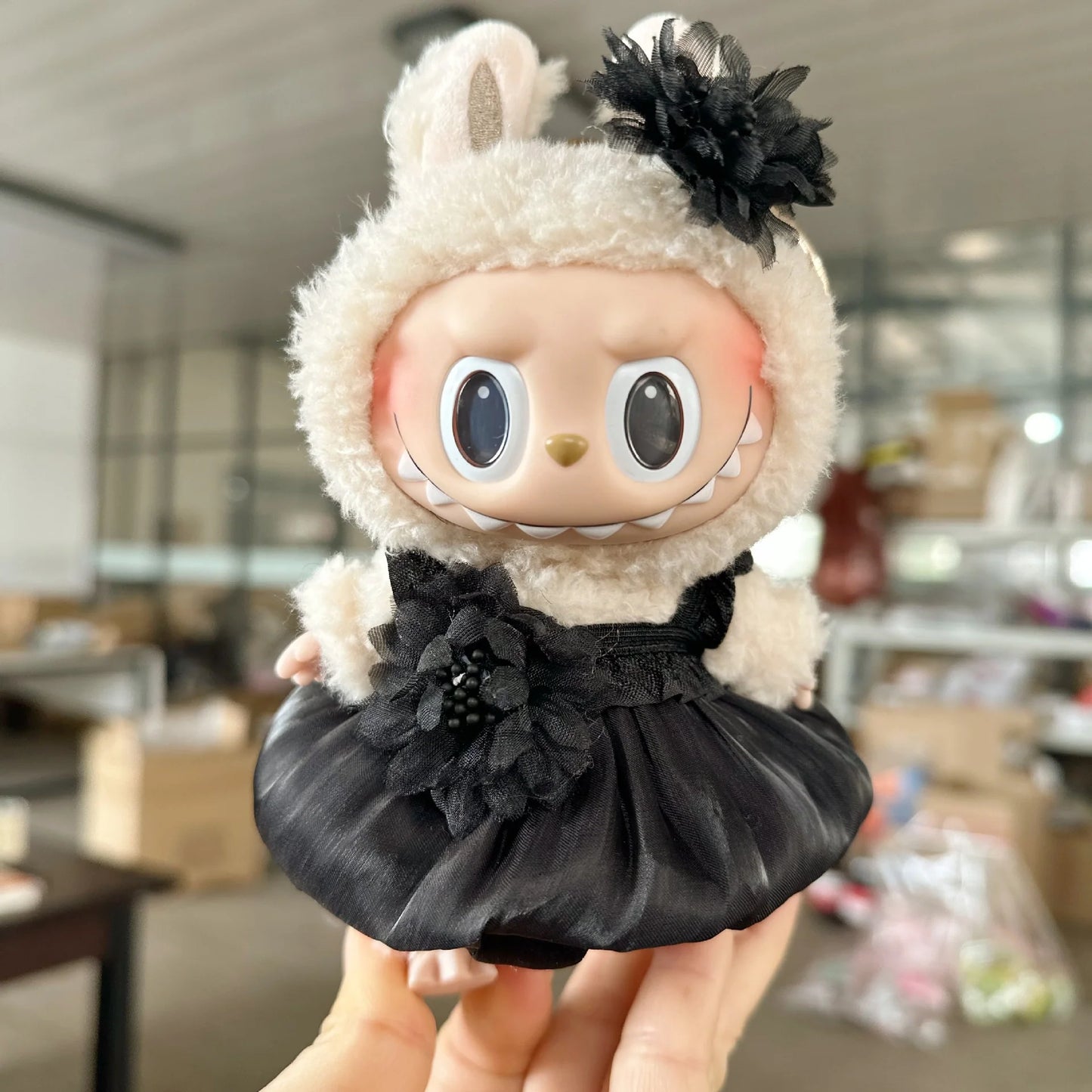 LABUBU 服のみ ( 人形なし )