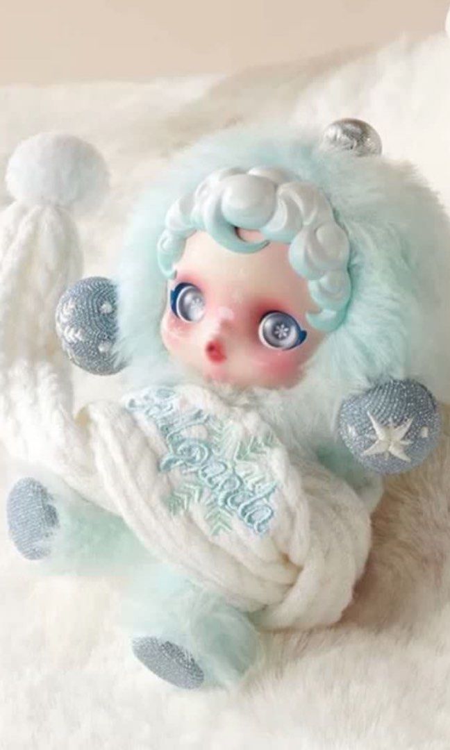 SKULLPANDA Winter Symphony Series Plush