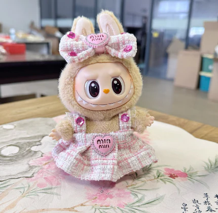 labubu デザイナー衣装のみ （ 人形なし ）